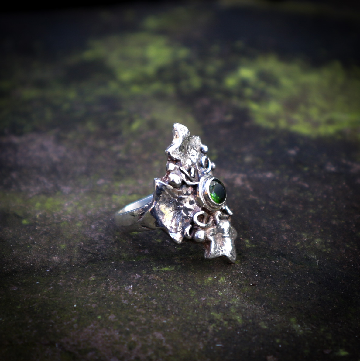 Ivy Ring4