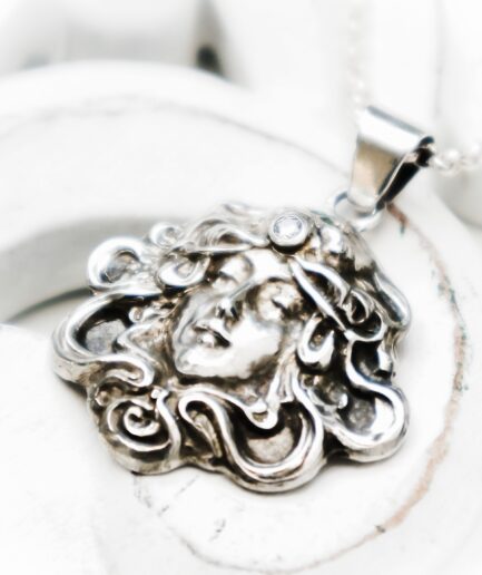 Jugendstil hanger in sterling zilver