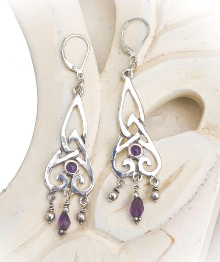 Celtic fantasy oorbellen met amethyst
