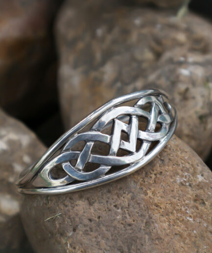 Keltische knoop armband in sterling zilver
