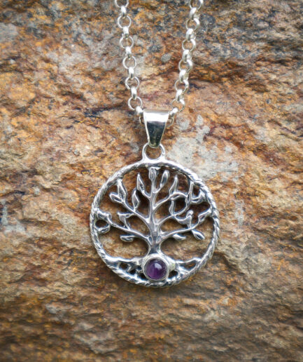 Tree of life 'Yggdrasil' hanger in zilver met amethyst