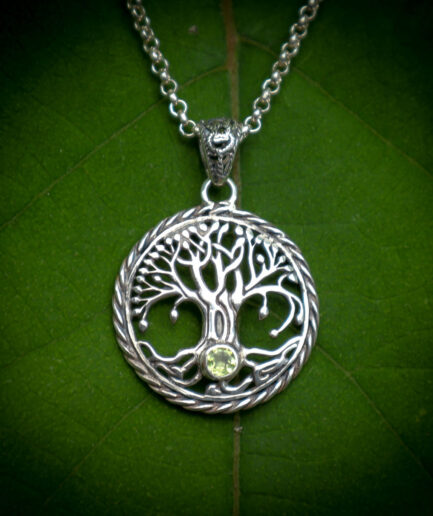 Celtic tree of life hanger in zilver